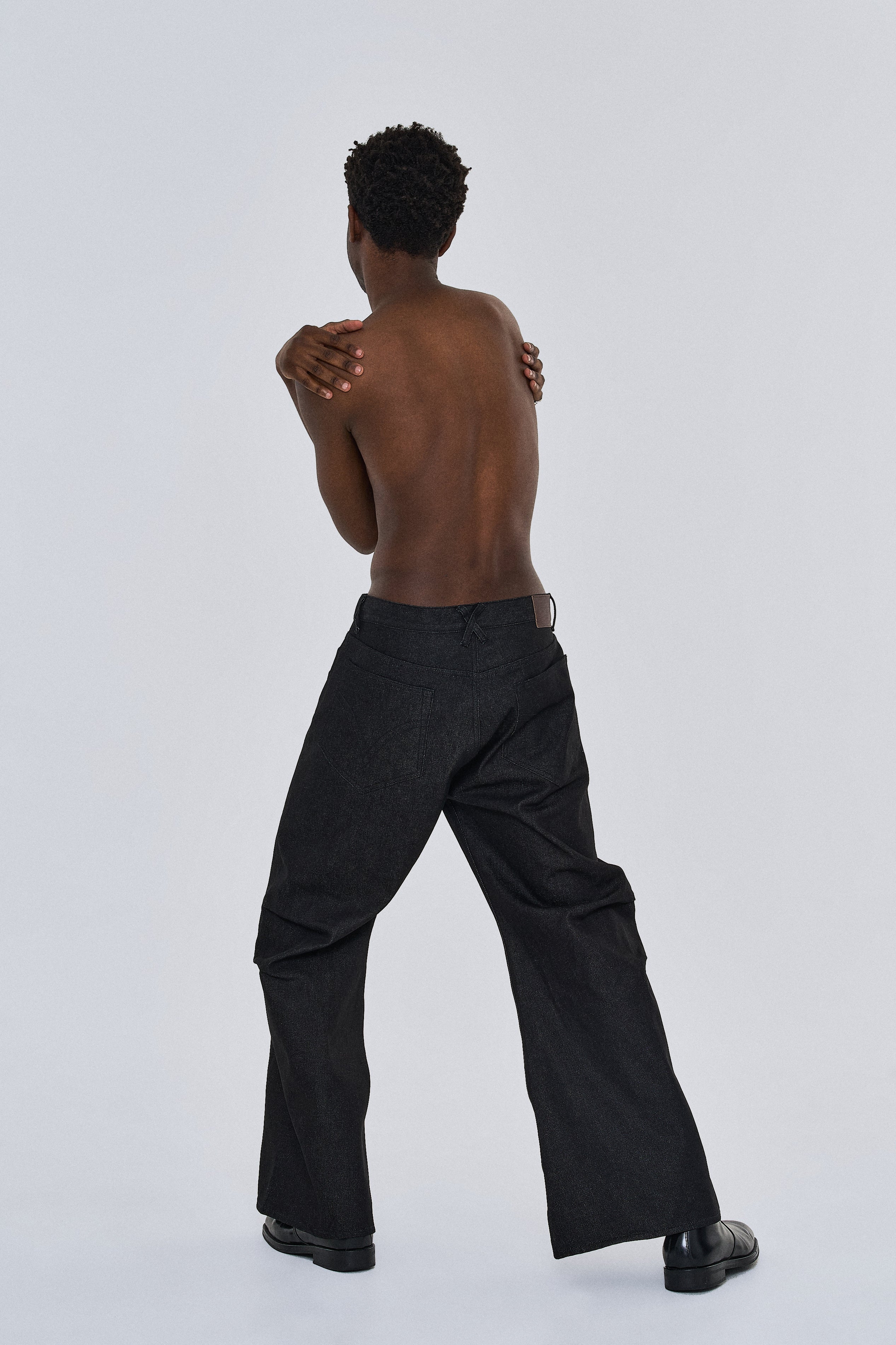 Knee Tuck Flare Denim