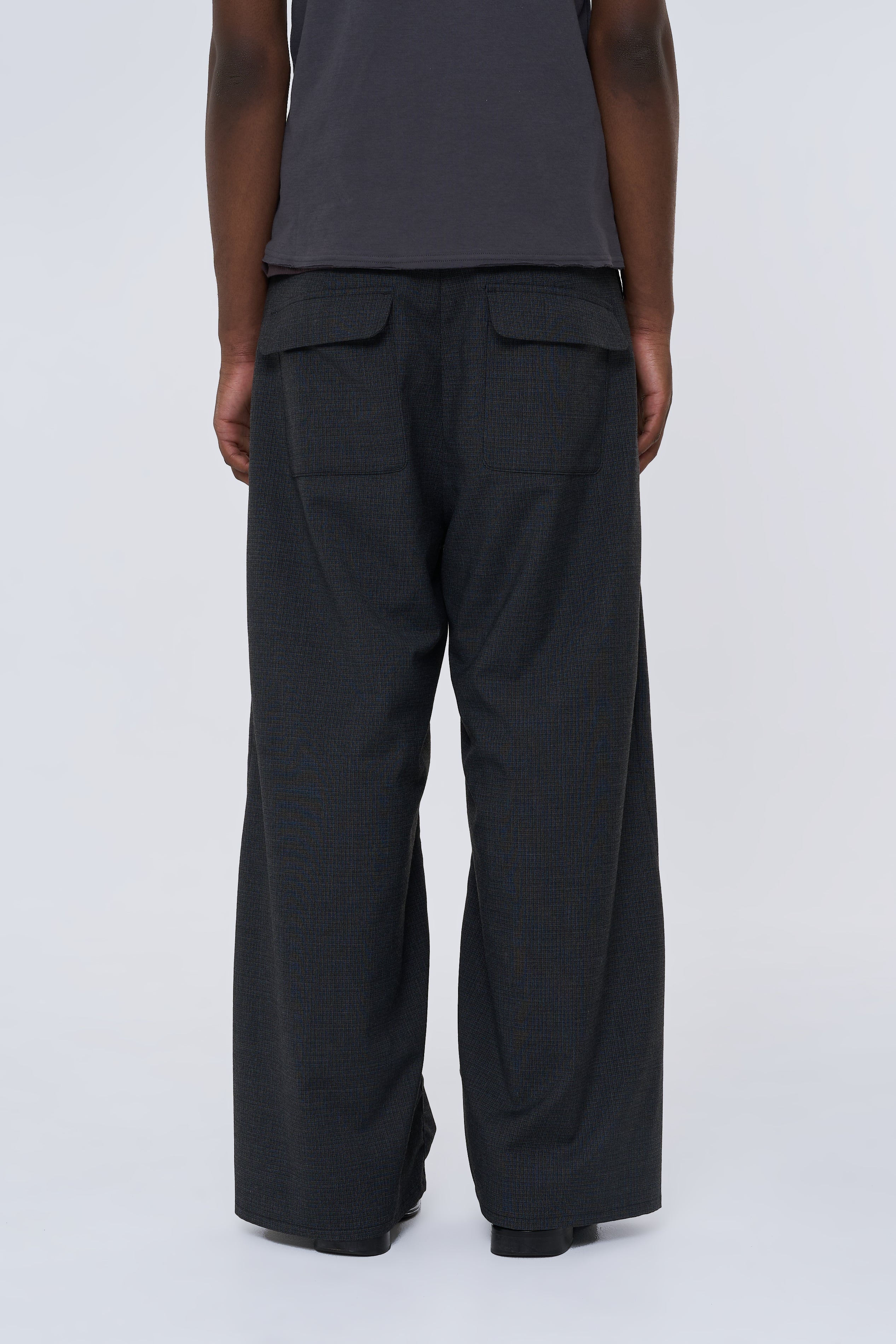 Knee Tuck Slacks