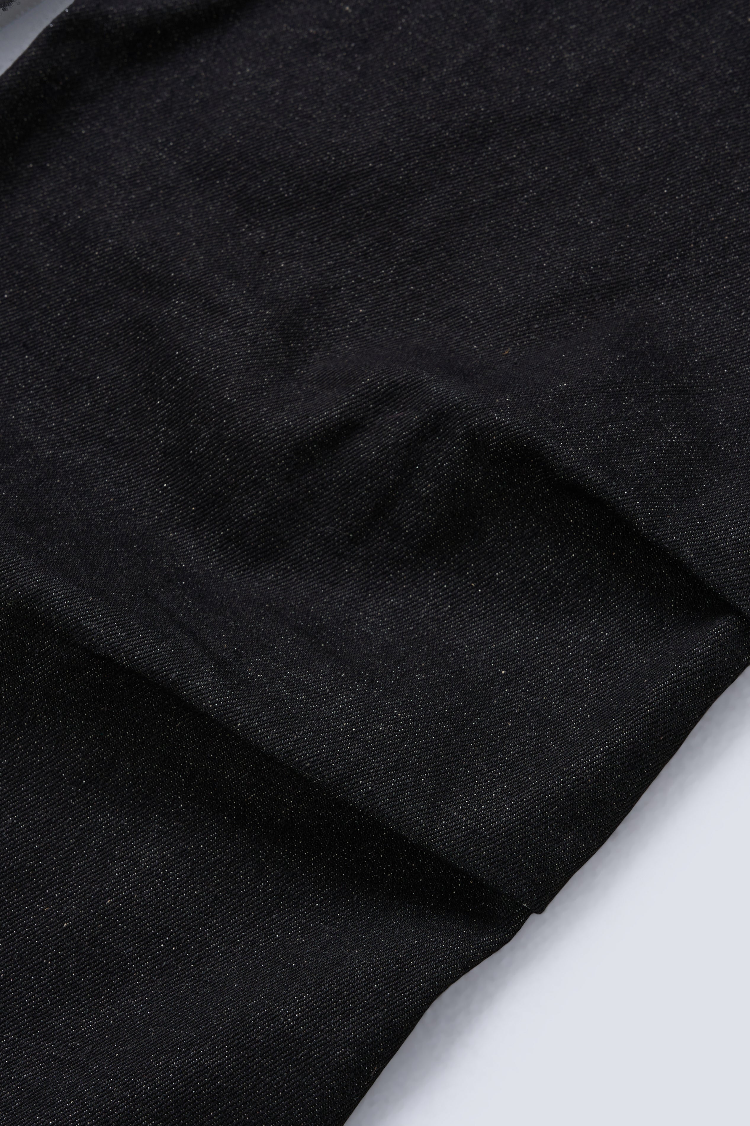 Knee Tuck Flare Denim