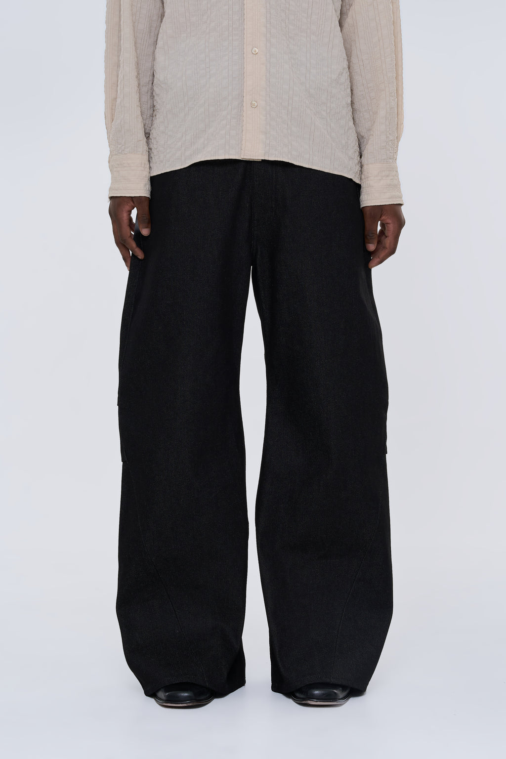 Knee Tuck Flare Denim