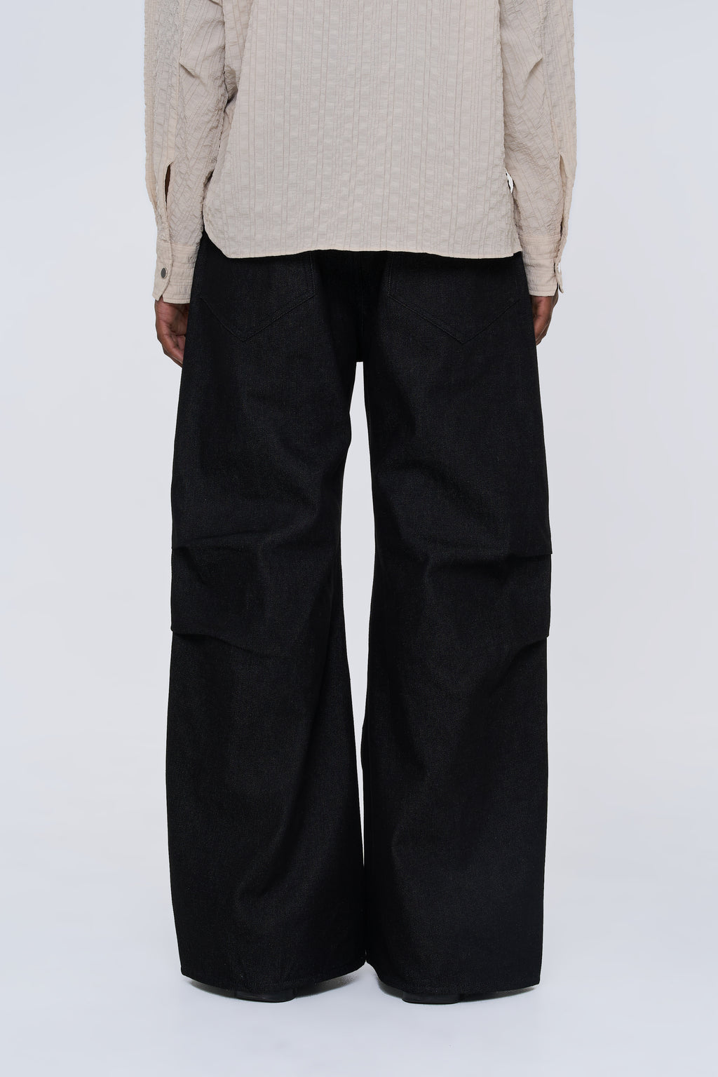 Knee Tuck Flare Denim