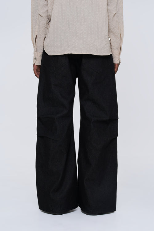 Knee Tuck Flare Denim