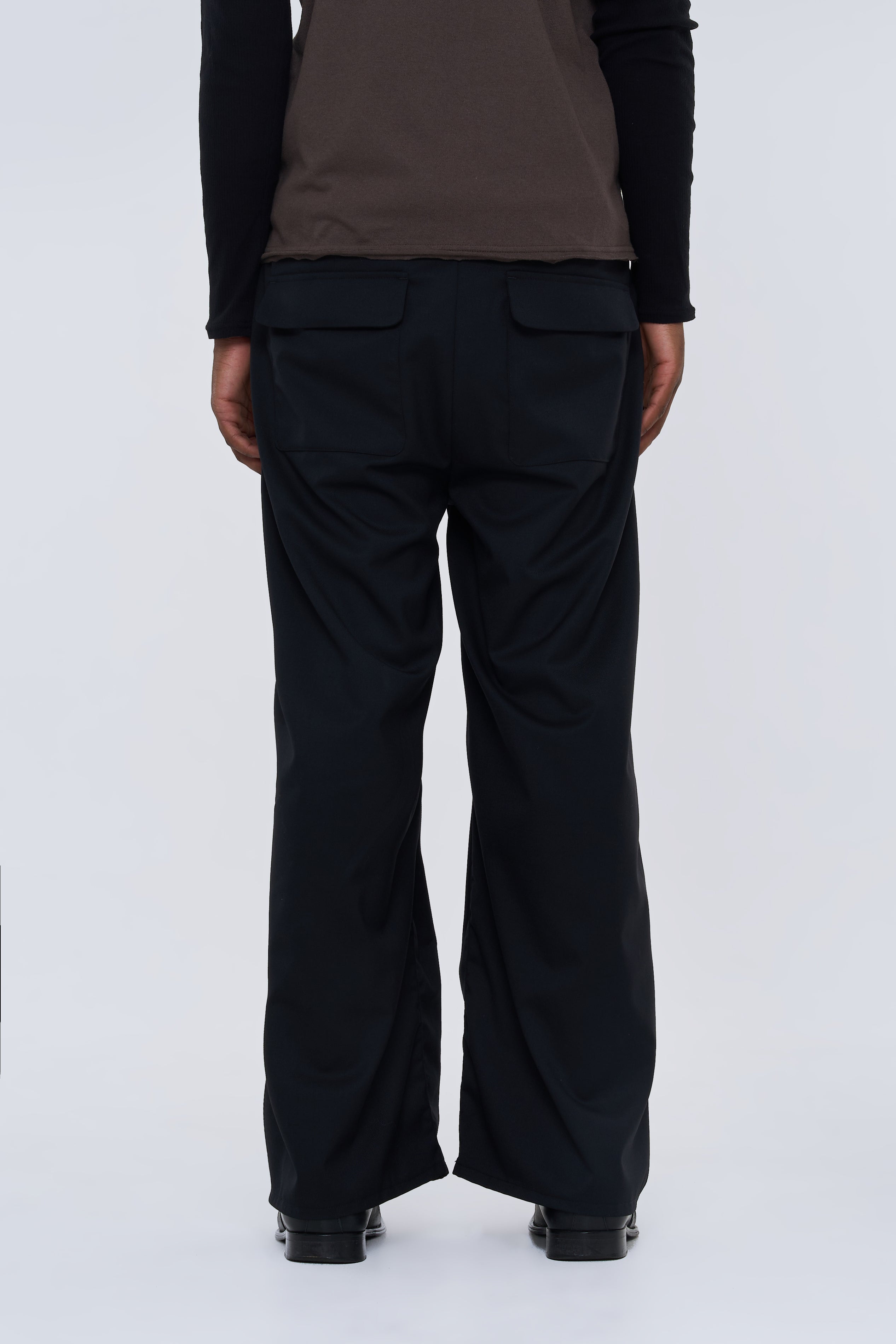 Knee Tuck Slacks