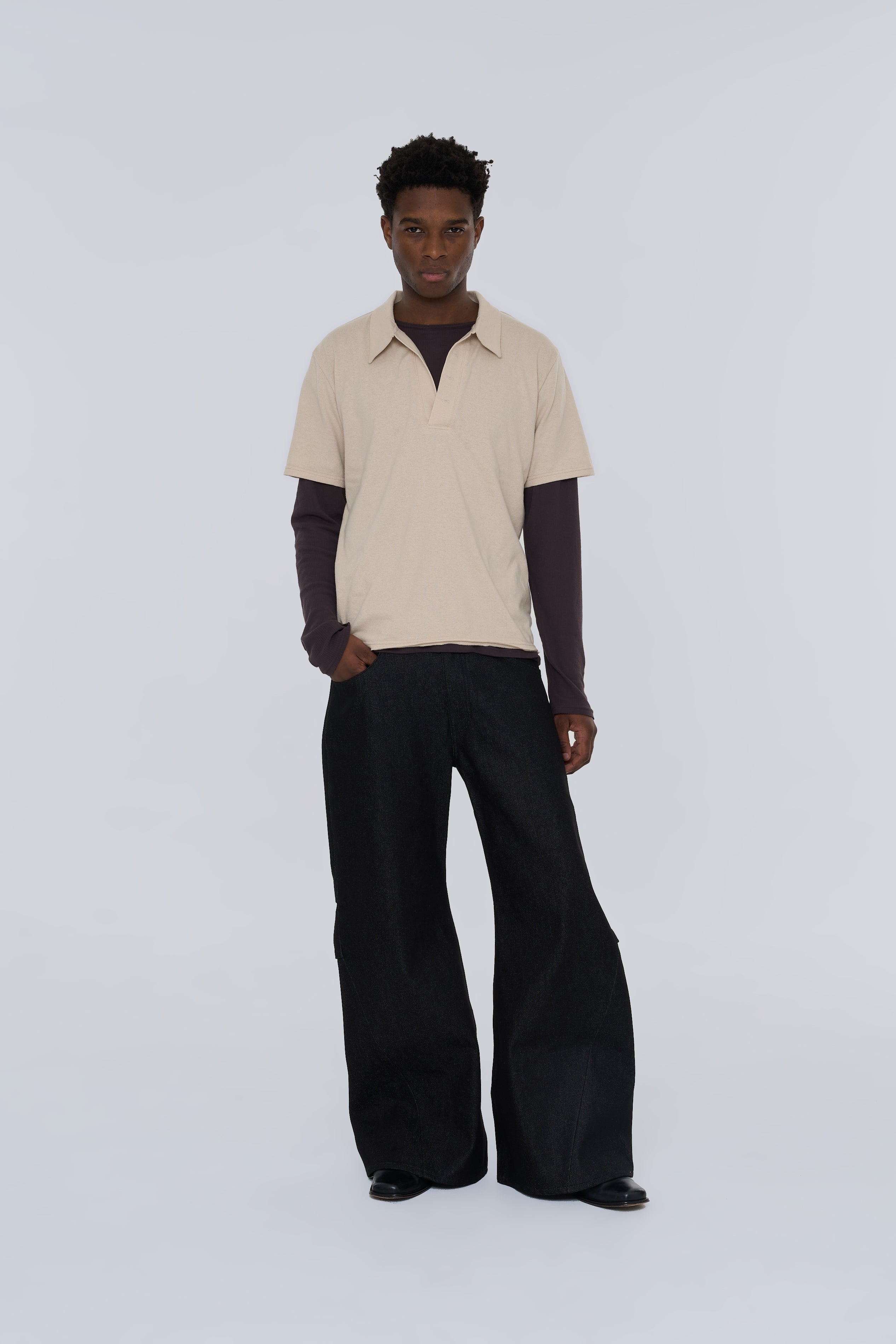 Knee Tuck Flare Denim